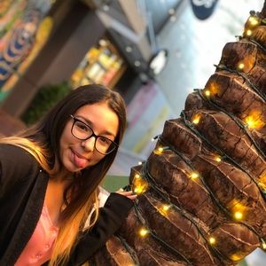 Meet your Posher, Justine